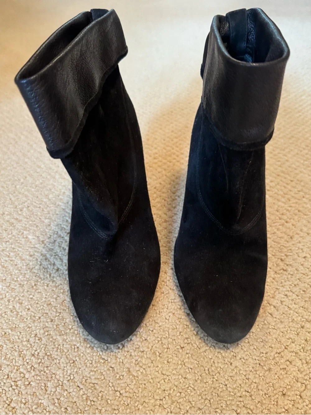 Ann Taylor Black Suede Fold-Over Ankle Booties Size 9
